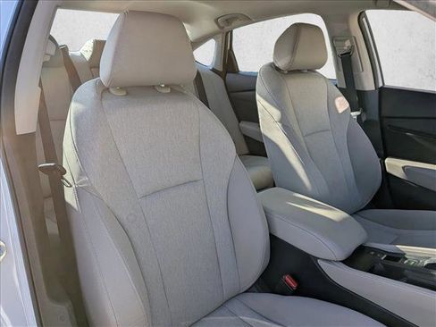 Used 2024 Honda Accord EX image 18