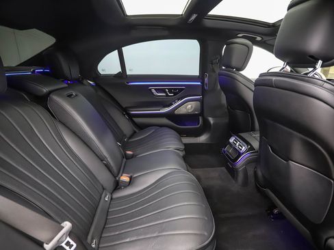 Used 2022 Mercedes-Benz S 580 4MATIC Sedan image 26
