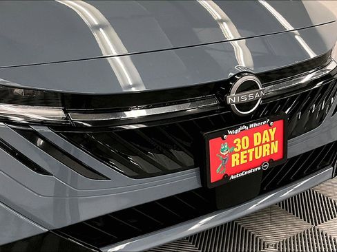 New 2026 Nissan Sentra SV w/ SV Convenience Package FWD image 30