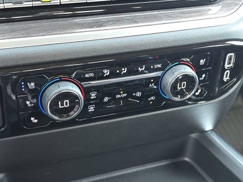 Used 2026 Chevrolet Silverado 2500 LTZ w/ LTZ Plus Package AWD/4WD image 36
