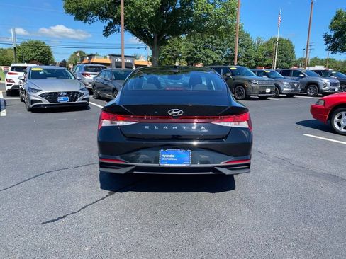 Certified 2023 Hyundai Elantra SEL FWD image 5