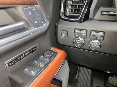 Used 2024 GMC Sierra 1500 Denali Ultimate image 16