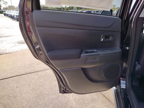 New 2025 Mitsubishi Outlander Sport LE image 27