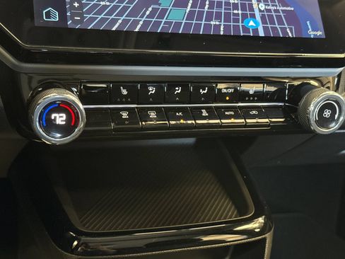 New 2027 Chevrolet Bolt LT w/ Comfort Package FWD image 21