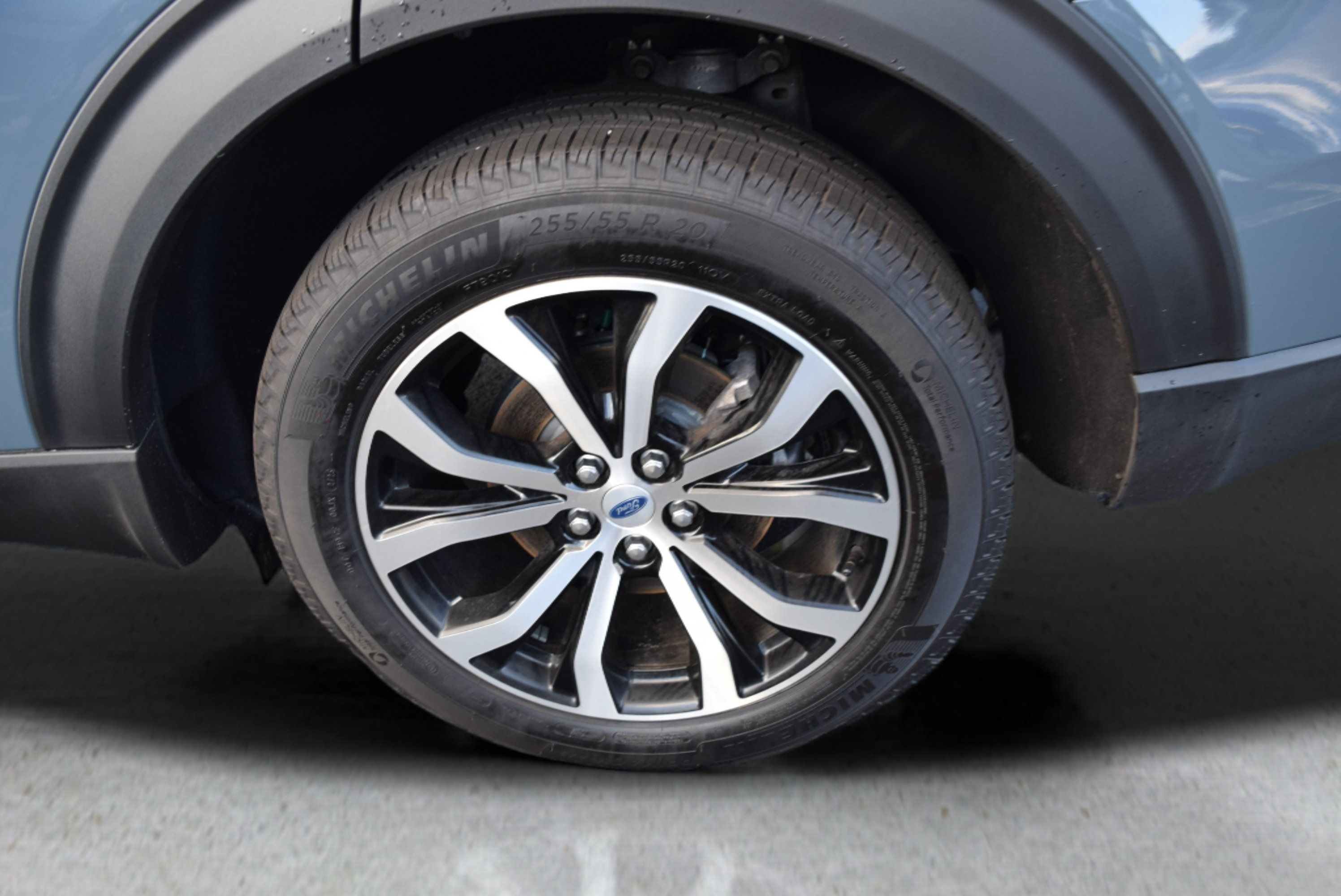 Used 2025 Ford Explorer ST-Line AWD/4WD image 7