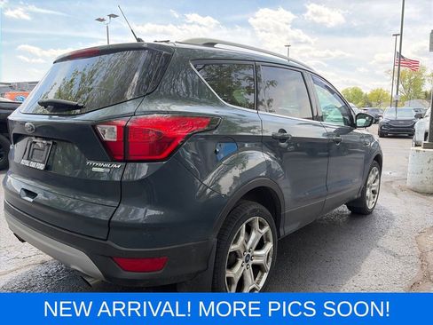 Certified 2019 Ford Escape Titanium AWD/4WD image 5