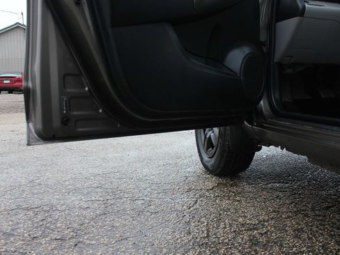 Used 2009 Toyota RAV4 4WD image 43