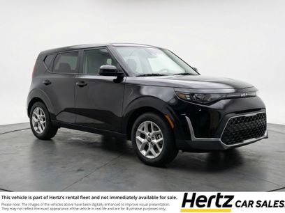 Used 2025 Kia Soul LX w/ LX Technology Package