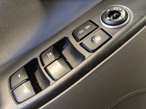 Used 2015 Hyundai Elantra SE w/ Option Group 02 image 27