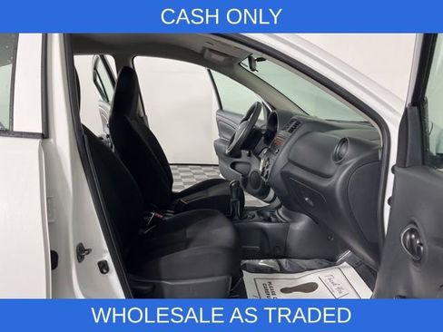 Used 2016 Nissan Versa S image 28