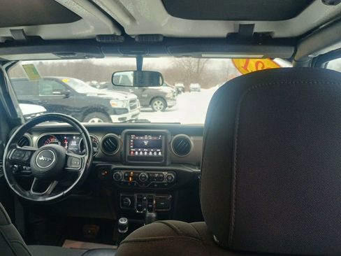 Used 2021 Jeep Wrangler Unlimited Sport S image 21