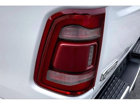 Used 2022 RAM 1500 Limited AWD/4WD image 36
