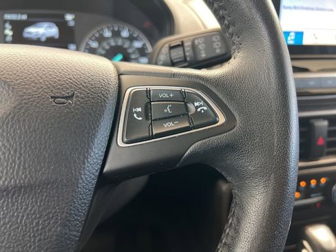 Used 2019 Ford EcoSport SE image 40