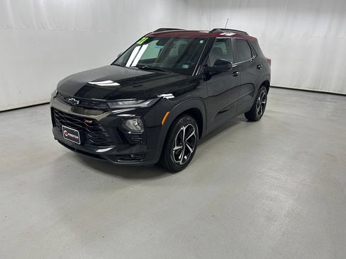 Used 2021 Chevrolet TrailBlazer RS w/ Convenience Package AWD/4WD image 2