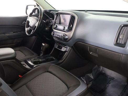 Used 2020 Chevrolet Colorado Z71 AWD/4WD image 25