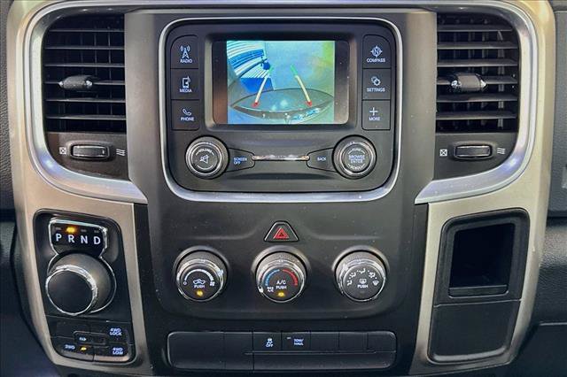 Used 2019 RAM 1500 Classic SLT AWD/4WD image 13