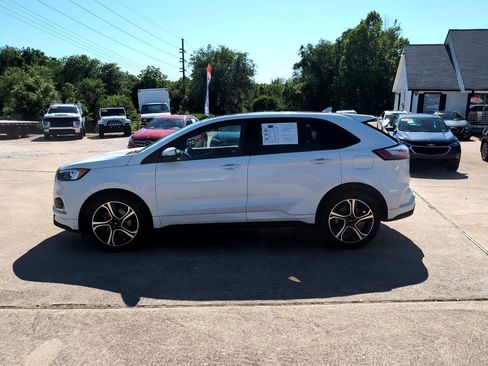 Used 2020 Ford Edge ST w/ Cold Weather Package image 8