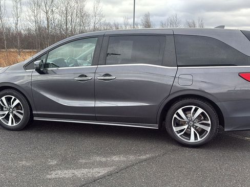 Used 2022 Honda Odyssey Touring image 13
