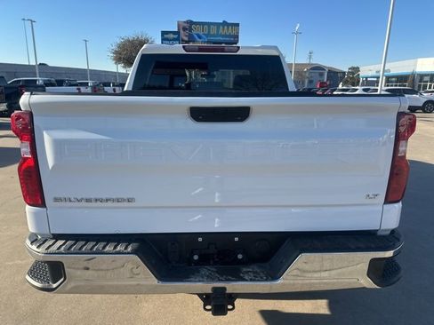Used 2022 Chevrolet Silverado 1500 LT image 5