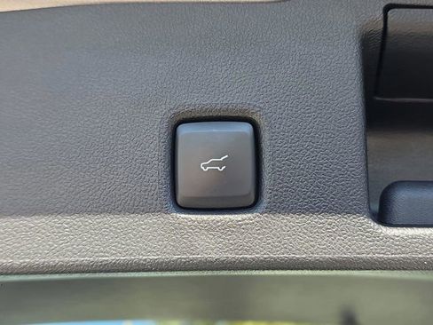 Used 2024 Ford Escape ST-Line image 33