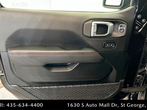 Used 2020 Jeep Wrangler Unlimited Rubicon AWD/4WD image 14