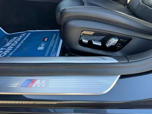Used 2019 BMW 740i w/ M Sport Package RWD image 12