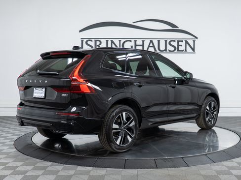 New 2026 Volvo XC60 B5 Core w/ Climate Package AWD/4WD image 5