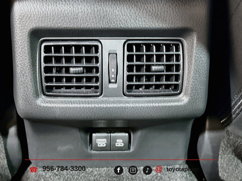 Used 2026 Toyota Camry Hybrid w/ Convenience Package FWD image 22