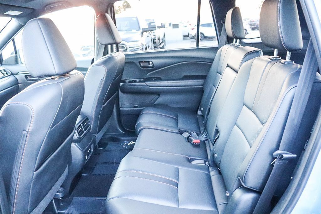 Used 2024 Honda Passport TrailSport image 22