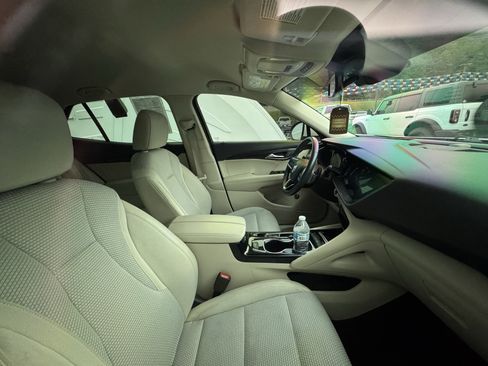 Used 2022 Buick Envision Preferred FWD image 9
