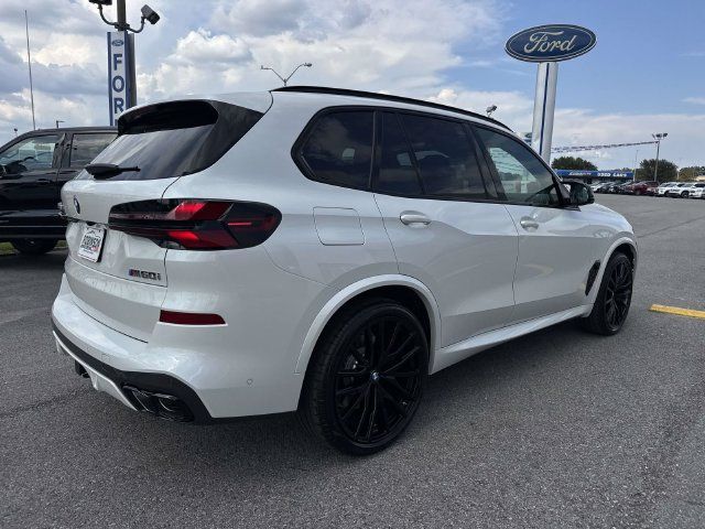 Used 2026 BMW X5 M60i AWD/4WD image 5