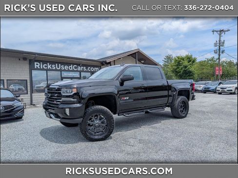 Used 2017 Chevrolet Silverado 1500 LTZ Z71 w/ Realtree Edition AWD/4WD image 1