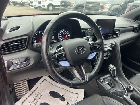 Used 2021 Hyundai Veloster N image 7