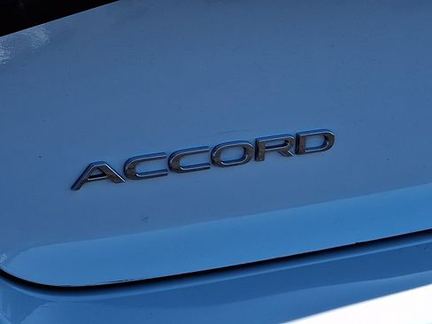 Used 2025 Honda Accord SE image 30