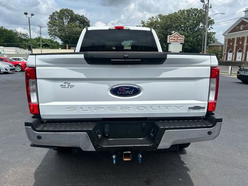 Used 2019 Ford F250 XLT w/ XLT Value Package AWD/4WD image 6