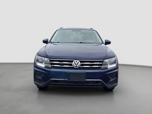 Used 2021 Volkswagen Tiguan S image 2
