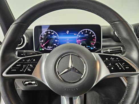 Used 2025 Mercedes-Benz C 300 Sedan image 24