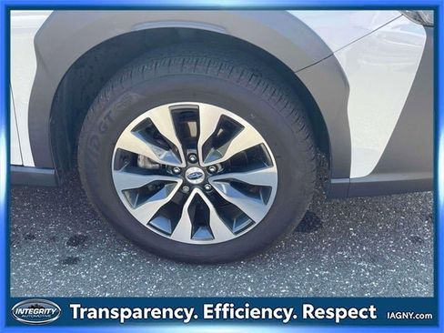 Used 2023 Subaru Outback Limited image 9