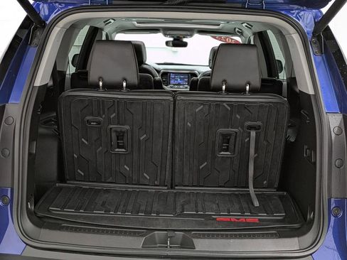 Used 2023 GMC Acadia AT4 w/ Technology Package AWD/4WD image 18