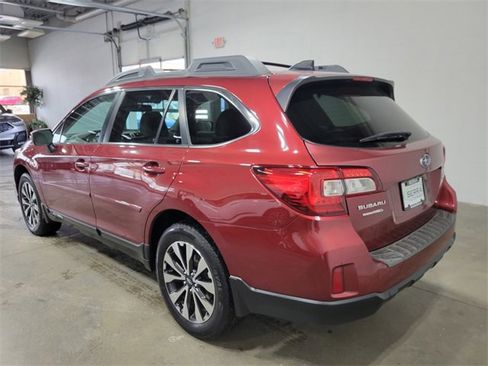 Used 2016 Subaru Outback 2.5i Limited image 7