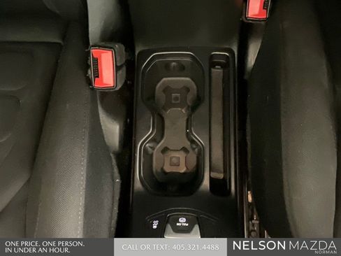 Used 2021 Jeep Renegade Latitude w/ Convenience Group FWD image 36