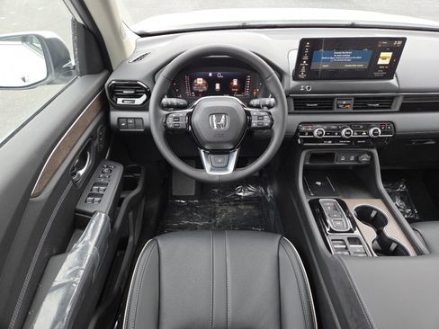 New 2026 Honda Pilot Elite image 25