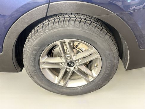 Used 2017 Hyundai Santa Fe Sport w/ Cargo Package image 11