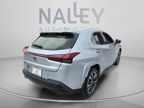 New 2026 Lexus UX 300h FWD image 5