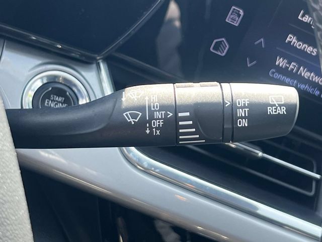 Used 2024 Chevrolet Trax LT w/ Driver Confidence Package FWD image 24