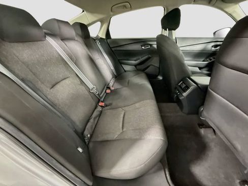 Used 2025 Honda Accord LX image 24