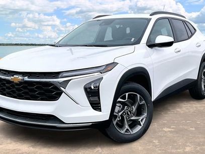 New 2026 Chevrolet Trax LT w/ Driver Confidence Package