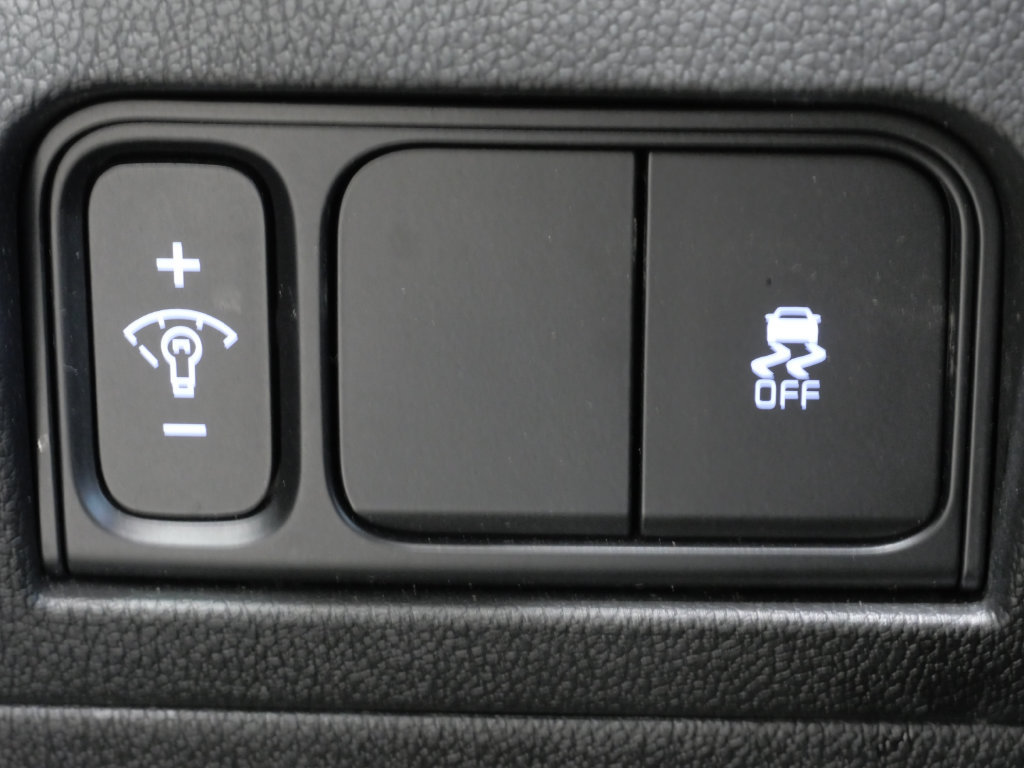 Used 2024 Kia Sorento S FWD image 14