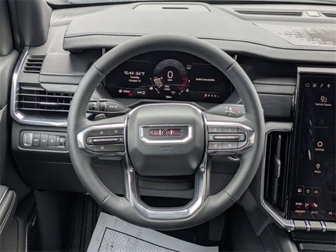 New 2026 GMC Acadia Elevation image 15