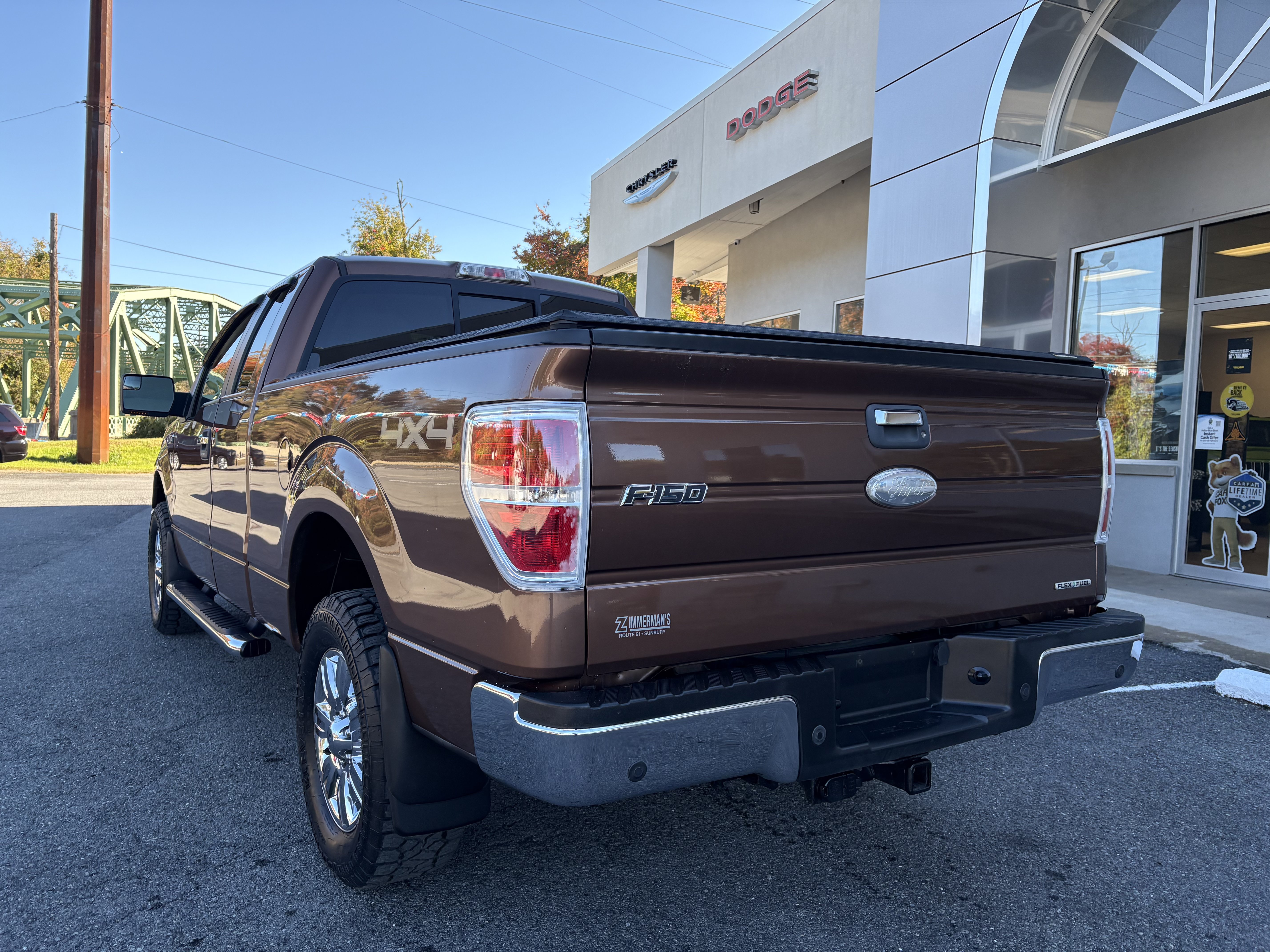 Used 2011 Ford F150 XLT w/ XLT Chrome Pkg AWD/4WD image 10